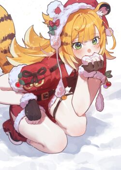 1girl alternate_costume animal_ear_fluff animal_ears black_gloves blush colored_inner_hair commentary ear_covers eating english_commentary fingerless_gloves fur-trimmed_jacket fur-trimmed_shorts fur_trim gloves green_eyes hat highres jacket ju_fufu long_hair looking_at_viewer multicolored_hair pom_pom_(clothes) red_jacket red_shorts santa_costume santa_hat shorts single_ear_cover snow solo squatting striped_fur striped_hair tail thigh_strap tian_luo_bo tiger_ears tiger_girl tiger_stripes tiger_tail zenless_zone_zero