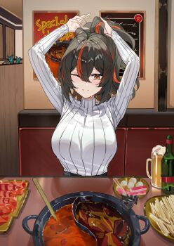 1girl ahoge alternate_costume arms_up beer_mug black_hair bottle breasts brown_eyes casual commentary cup food grin hair_between_eyes highres indoors large_breasts long_sleeves looking_at_viewer maanu mug multicolored_hair one_eye_closed ponytail qingyi_(zenless_zone_zero) red_hair restaurant ribbed_sweater sitting smile solo streaked_hair sweater sweater_vest symbol-only_commentary table turtleneck turtleneck_sweater two-tone_hair tying_hair white_sweater zenless_zone_zero zhu_yuan