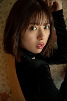 1girl aoi_rena blurry blurry_background close-up from_side indoors japanese_(nationality) lipstick looking_at_viewer looking_to_the_side makeup photo_(medium) real_life room short_hair