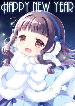 1girl :d blue_bow blue_capelet blue_dress blush bow brown_eyes brown_hair capelet commentary_request dress earmuffs fur-trimmed_capelet fur_trim hair_intakes happy_new_year higanbana_no_saku_yoru_ni highres kusunoki_midori long_hair long_sleeves new_year open_mouth sakurazawa_izumi scarf scarf_bow smile solo star_(symbol) upper_body white_scarf