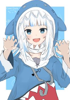 1girl absurdres animal_costume animal_hood auhuheben17 blue_hoodie claw_pose gawr_gura highres hololive hood hoodie looking_at_viewer multicolored_hair shark_costume shark_girl shark_hood shark_print sharp_teeth solo standing teeth upper_body virtual_youtuber