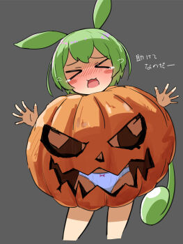 &gt;_&lt; 1girl :3 blush blush_stickers bow bow_panties clothing_cutout commentary_request cropped_legs crying embarrassed full-face_blush green_hair grey_background halloween halloween_costume hands_up highres jack-o&#039;-lantern long_hair low_ponytail navel_peek open_mouth panties ponytail pumpkin_costume raised_inner_eyebrows revealing_clothes simple_background solo sus304_a translation_request underwear very_long_hair voiceroid voicevox white_panties zundamon