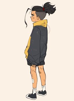 1boy aged_down bandage_on_nose bandaid bandaid_on_leg black_hair black_shoes black_shorts child dirty dirty_face full_body grey_background highres jacket jamie_siu long_sleeves male_focus multicolored_jacket ponytail shoes shorts simple_background single_bang sleeves_past_wrists socks standing street_fighter street_fighter_6 syazai two-tone_jacket undercut watermark white_socks