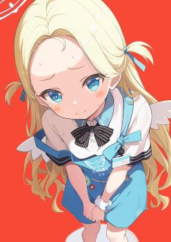 1girl absurdres angel&#039;s_24_uniform_(blue_archive) apron apron_tug black_bow black_bowtie blonde_hair blue_apron blue_archive blue_eyes blush bow bowtie collared_shirt forehead halo highres id_card loli long_hair looking_at_viewer parted_bangs raised_inner_eyebrows red_background scrunchie shirokuma_(zeroillya) shirt short_sleeves solo sora_(blue_archive) striped_bow striped_bowtie striped_clothes two_side_up white_shirt white_wings wings wrist_scrunchie