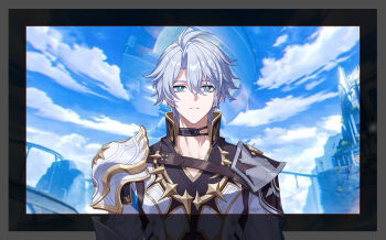 1boy absurdres ahoge armor black_choker blue_eyes blue_sky cancancancan chinese_commentary choker closed_mouth cloud cloudy_sky commentary_request day grey_hair hair_between_eyes highres honkai:_star_rail honkai_(series) looking_at_viewer male_focus outdoors pauldrons phainon_(honkai:_star_rail) short_hair shoulder_armor sky solo upper_body