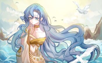 1girl 37_(reverse:1999) :/ ancient_greek_clothes armlet artist_name bird blue_eyes blue_hair chinese_commentary commentary_request dated floating_hair gold_choker greco-roman_clothes hair_between_eyes hand_up highres jewelry long_hair looking_at_viewer ocean que_(quebai83301) reverse:1999 signature single_bare_shoulder sky solo toga upper_body very_long_hair white_bird yellow_sky