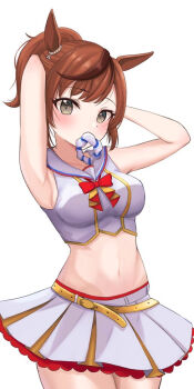 1girl animal_ears armpits arms_behind_head arms_up bare_arms belt blush breasts brown_hair cheerleader commentary_request cowboy_shot cropped_shirt grey_eyes hair_ornament hair_scrunchie horse_ears horse_girl large_breasts looking_at_viewer miniskirt mouth_hold navel nice_nature_(run_&amp;_win)_(umamusume) nice_nature_(umamusume) pleated_skirt ponytail ramkilog red_ribbon ribbon scrunchie short_hair simple_background skirt sleeveless solo stomach tail tying_hair umamusume white_background white_scrunchie white_skirt yellow_belt