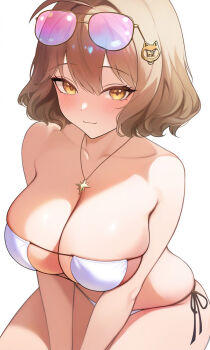 1girl :3 ahoge alerj-roses anis_(nikke) bikini blush breasts brown_hair closed_mouth collarbone curvy eyelashes eyewear_on_head goddess_of_victory:_nikke hair_between_eyes hair_intakes hair_ornament highres jewelry large_breasts necklace short_hair side-tie_bikini_bottom simple_background sitting smile solo sunglasses swimsuit tinted_eyewear white_background white_bikini yellow-framed_eyewear yellow_eyes