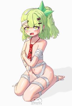 1girl absurdres asymmetrical_hair bandages barefoot chinatsu_remiel fang flat_chest full_body green_hair green_nails hair_ornament halloween_costume highres jatsuve07 loli looking_at_viewer mummy_costume nail_polish naked_bandage navel necktie open_mouth ponytail red_necktie seiza sitting solo toes wavy_mouth yellow_eyes zenless_zone_zero