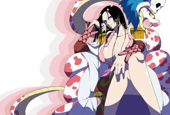 1girl black_hair boa_hancock breasts cape cleavage commentary_request crossed_legs earrings epaulettes glint highres hood hooded_cape jewelry large_breasts long_hair long_sleeves one_piece salome_(one_piece) shadow skull snake snake_earrings white_cape yuuya_(hakase-luv)