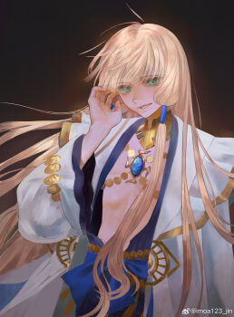 Rule 34 | 1boy, absurdres, blonde hair, fate/grand order, fate (series), gold choker, green eyes, hair tubes, highres, imoa123 jin, jewelry, long hair, long sleeves, low-tied sidelocks, male focus, necklace, noah (fate), open mouth, robe, sidelocks, smile, solo, upper body, watermark, weibo watermark, white robe