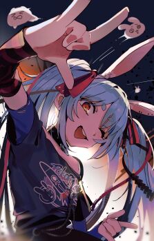 1girl absurdres animal_ears black_choker blue_hair blue_shirt blush bow bun_(bun_5u) choker collarbone commentary_request detached_sleeves hand_up head_tilt highres hololive long_hair long_sleeves looking_at_viewer one_eye_closed open_mouth rabbit rabbit_ears red_bow shirt sidelocks simple_background smile solo swept_bangs t-shirt teeth tongue torn_clothes twintails upper_body upper_teeth_only usada_pekora yellow_eyes