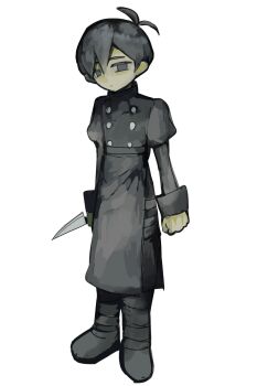 1boy alternate_costume antenna_hair apron arms_at_sides black_apron black_boots black_eyes black_hair black_jacket black_pants boots buttons closed_mouth commentary double-breasted double-parted_bangs empty_eyes expressionless full_body hair_between_eyes half-closed_eyes highres holding holding_knife jacket jitome juliet_sleeves knife long_sleeves male_focus no_pupils omori pants puffy_sleeves reverse_grip short_hair simple_background solo standing sunny_(omori) symbol-only_commentary t416325399 turtleneck turtleneck_jacket very_short_hair white_background