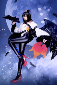 1girl absurdres adapted_costume arm_strap asian ass belt bird black_gloves black_hair black_pants black_scarf black_wings bodysuit breasts buckle closed_mouth cloud cloudy_sky cosplay cosplay_photo cross-laced_clothes crow derivative_work detached_sleeves elbow_gloves feathered_wings feathers female_focus fingerless_gloves from_side full_body full_moon fur_trim gloves hair_between_eyes hand_fan hat hauchiwa high_heels highres leather leather_pants leg_up legs lips lipstick looking_at_viewer low_wings makeup midair moon night outdoors pants petals photo_(medium) red_eyes red_shoes reference_photo reference_work scarf shameimaru_aya shameimaru_aya_(cosplay) shiny_clothes shoes short_hair skin_tight sky solo spread_wings tokin_hat touhou wide_sleeves wings