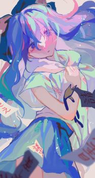 1girl blue_eyes blue_hair blue_skirt bow commentary_request cowboy_shot hair_between_eyes hair_bow highres holding holding_stuffed_toy hood hoodie long_bangs long_hair looking_at_viewer open_mouth shinjitsu_no_kuchi short_sleeves skirt solo stuffed_animal stuffed_cat stuffed_toy touhou white_background white_hoodie yorigami_shion