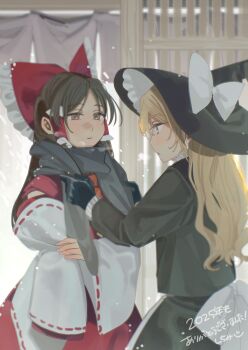 2girls adjusting_another's_clothes adjusting_scarf apron black_dress black_gloves black_hat black_scarf blonde_hair blurry blurry_background bow brown_hair building commentary_request cowboy_shot crossed_arms depth_of_field detached_sleeves dress expressionless fence frilled_bow frilled_hair_tubes frills from_behind gloves hair_bow hair_tubes hakurei_reimu hat hat_bow highres kirisame_marisa light_blush long_hair long_sleeves multiple_girls outdoors parted_bangs parted_lips red_bow red_dress red_ribbon ribbon ribbon-trimmed_sleeves ribbon_trim scarf shi_chimi signature smiley_face snow snowing touhou translation_request white_bow white_sleeves white_trim wide_sleeves winter_gloves witch_hat yellow_eyes