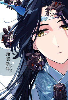 Rule 34 | > <, 6+boys, ahoge, animal ears, black hair, black hanfu, blush stickers, chibi, chinese clothes, clone, closed eyes, closed mouth, dragon boy, dragon horns, eastern dragon horns, hair ribbon, hanfu, happy new year, headband, highres, horns, implied yaoi, kemonomimi mode, lan wangji, long hair, long sleeves, looking at another, looking at viewer, male focus, melmerry, mini person, miniboy, modao zushi, multiple boys, multiple persona, multiple views, new year, on shoulder, open mouth, ponytail, purple eyes, rabbit boy, rabbit ears, red ribbon, red sash, ribbon, robe, sash, simple background, smile, speech bubble, sweatdrop, tail, upper body, wei wuxian, white background, white hanfu, white headband, wide sleeves, yellow eyes