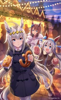 3girls ahoge animal_ears ankle_boots black_coat black_gloves blue_bow blue_eyes blue_hairband blurry bokeh boots bow braid brown_boots brown_hair brown_jacket christmas closed_mouth coat commentary copyright_notice cygames denim denim_shorts depth_of_field ear_covers ear_ornament eating english_commentary fang food fur-trimmed_boots fur-trimmed_coat fur-trimmed_jacket fur_trim gloves grey_hair hair_between_eyes hair_ornament hairband hand_to_own_mouth headband highres holding holding_food horse_ears horse_girl horse_tail hot_dog jacket long_hair looking_at_another mittens multicolored_hair multiple_girls night official_art oguri_cap_(umamusume) open_mouth outdoors pantyhose pink_mittens pink_sweater pout pretzel red_headband short_shorts shorts sidelocks smile super_creek_(umamusume) sweatdrop sweater tail tamamo_cross_(umamusume) two-tone_hair umamusume v-shaped_eyebrows white_pantyhose winter_clothes winter_coat