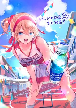 1girl bare_shoulders bent_over blonde_hair blue_eyes blush bob_cut bottle bow breasts cheerleader hair_ornament hair_scrunchie hairband hanging_breasts highres holding holding_bottle kakkou_no_iinazuke large_breasts looking_at_viewer loose_socks midriff miniskirt navel one_eye_closed open_mouth outdoors polka_dot polka_dot_scrunchie ponytail red_bow red_hairband red_shirt red_skirt running_track scrunchie shirt skirt sleeveless sleeveless_shirt socks solo sports_festival two-tone_shirt two-tone_skirt umino_sachi_(kakkou_no_iinazuke) white_skirt yoshikawa_miki