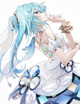 1girl aqua_hair aqua_nails bangle bare_shoulders blue_nails bracelet breasts dress faruzan_(genshin_impact) from_side genshin_impact green_eyes hair_ornament hand_on_own_chin highres jewelry long_hair multicolored_hair multicolored_nails multicolored_skirt open_mouth revision short_sleeves sideboob skirt small_breasts solo streaked_hair symbol-shaped_pupils triangle-shaped_pupils vision_(genshin_impact) white_background white_dress yoko_(nz_g)