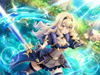 1girl aura black_gloves black_skirt breasts brown_eyes cleavage fur_trim game_cg gloves grey_hair headpiece holding holding_sword holding_weapon looking_at_viewer official_art parted_lips saijou_claudine shoujo_kageki_revue_starlight shoujo_kageki_revue_starlight_-re_live- skirt solo standing sword upper_body v-shaped_eyebrows wavy_hair weapon