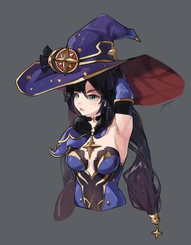 1girl aqua_eyes armpits black_choker black_hair breasts capelet choker cleavage commentary crescent crescent_hat_ornament cropped_torso english_commentary fur-trimmed_collar fur_trim genshin_impact grey_background hair_ornament hat hat_ornament highres long_hair looking_to_the_side low-tied_long_hair mona_(genshin_impact) open_mouth presenting_own_armpit purple_capelet purple_hat signature simple_background solo ssuraegi_tong star_(symbol) star_choker star_pendant upper_body very_long_hair witch_hat