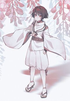 1boy alternate_color arm_at_side artist_name black_hair blunt_ends bow clenched_hand closed_mouth doll_joints eyelashes eyeliner eyeshadow feathers full_body genshin_impact geta grey_nails grey_sandals hair_intakes hand_on_own_stomach heart highres jairosan japanese_clothes joints kariginu kimono layered_sleeves long_sleeves looking_up makeup male_focus multicolored_hair pants pelvic_curtain pink_eyeliner pink_eyes pink_eyeshadow pom_pom_(clothes) purple_bow purple_sash red_hair red_kimono red_sleeves sandals sash scaramouche_(genshin_impact) scaramouche_(kabukimono)_(genshin_impact) shadow smile solo standing streaked_hair string toenails toes white_background white_pants white_sleeves wide_sleeves wispy_bangs yellow_feathers