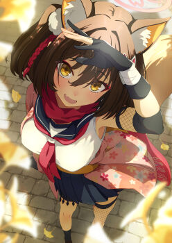 1girl animal_ear_fluff animal_ears black_gloves black_socks blue_archive blue_sailor_collar blue_skirt blush breasts brown_hair fang fishnet_thighhighs fishnets fox_ears fox_girl fox_tail gloves hair_between_eyes halo highres izuna_(blue_archive) japanese_clothes kimono large_breasts looking_at_viewer medium_hair menchi-men neckerchief one_side_up open_mouth partially_fingerless_gloves pink_halo pink_kimono red_neckerchief sailor_collar shirt single_thighhigh skin_fang skirt sleeveless sleeveless_shirt socks solo tail thighhighs white_shirt yellow_eyes