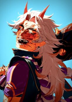 1boy arataki_itto black_vest blood blood_on_face bloody_weapon blue_background club club_(weapon) earrings fangs forked_eyebrows genshin_impact highres holding holding_weapon horns jewelry link_rui long_hair long_sleeves looking_at_viewer male_focus multicolored_hair open_mouth piercing popped_collar purple_shirt red_eyes red_hair rope shimenawa shirt smile solo spiked_club teeth upper_body vest weapon white_hair