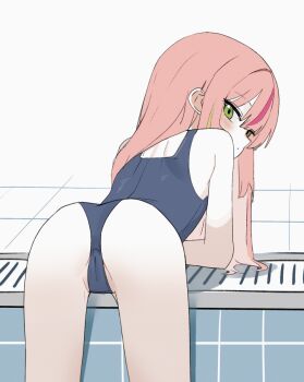 1girl animated animated_gif ass bare_shoulders bent_over blue_one-piece_swimsuit cameltoe closed_mouth commentary_request from_behind green_eyes hanako_nana just_0012 korean_commentary long_hair looking_at_viewer looking_back multicolored_hair one-piece_swimsuit pink_hair poolside red_hair solo stellive streaked_hair swimsuit virtual_youtuber