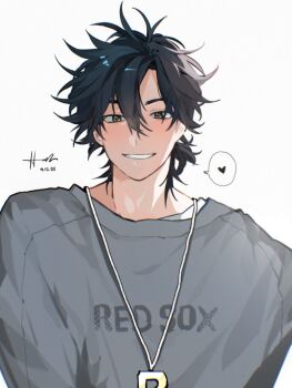 1boy alternate_costume artist_name black_hair blush brown_eyes cheng_xiaoshi dated english_text grey_shirt grin hair_between_eyes hanmdin heart jewelry looking_at_viewer male_focus messy_hair necklace ponytail shiguang_dailiren shirt short_hair short_ponytail signature simple_background smile solo speech_bubble spoken_heart t-shirt upper_body white_background