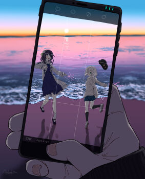 1boy 2girls aiba_uiha ars_almal beach black_hair black_hat blue_dress blue_eyes blue_skirt blues_(nijisanji) cellphone dress grey_jacket hat highres holding holding_phone hood hooded_jacket jacket kneehighs mayuzumi_kai miniskirt multiple_girls nijisanji ocean open_mouth orange_sky outdoors phone pov pov_hands sand shoes short_hair skirt sky smartphone smile socks taking_picture tatami_kami twilight viewer_holding_phone viewfinder virtual_youtuber white_hair white_socks yellow_sky