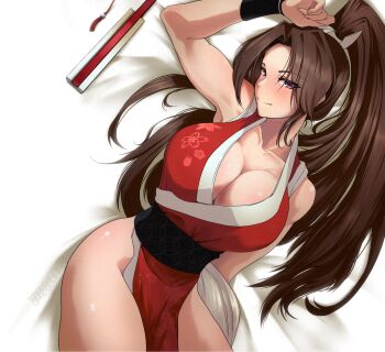 1girl artist_name bare_shoulders breasts brown_eyes brown_hair cleavage collarbone commentary_request fatal_fury hand_fan high_ponytail highres japanese_clothes large_breasts long_hair looking_at_viewer ninja on_bed pelvic_curtain ponytail sash shiranui_mai smile street_fighter street_fighter_6 thighs toned varbecrank wrist_guards
