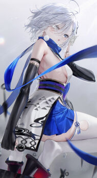 1girl black_gloves blue_eyes breasts commentary_request elbow_gloves gloves heterochromia highres japanese_clothes looking_at_viewer nekometaru ninja scarf shibou_yuugi_de_meshi_wo_kuu. sideboob sitting skirt small_breasts solo squatting thighhighs white_hair white_thighhighs yuuki_(shibou_yuugi)