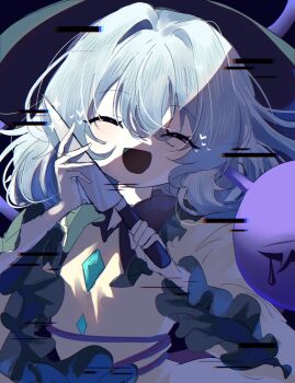 1girl black_hat buttons closed_eyes diamond_button eyeball frilled_shirt_collar frilled_sleeves frills green_hair hat heart highres holding holding_knife knife komeiji_koishi shirt smile third_eye touhou wide_sleeves yashikikoi yellow_shirt