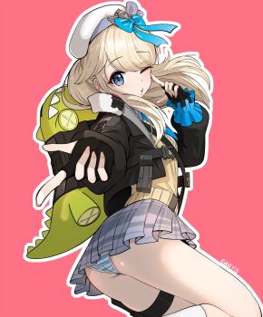 1girl absurdres animal_bag beret blonde_hair blue_bow blue_eyes blue_neckerchief bow commentary_request facial_mark girls'_frontline girls'_frontline_2:_exilium grief_13 hat heart heart_facial_mark heart_sticker highres neckerchief one_eye_closed one_side_up open_mouth side_ponytail simple_background sticker stuffed_dinosaur sweater_vest vepley_(girls'_frontline_2) white_hat yellow_sweater_vest