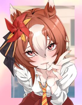 1girl animal_ears black_ribbon blush breasts brown_hair cleavage closed_mouth clothes_around_waist collared_shirt commentary_request diagonal-striped_clothes diagonal-striped_necktie gyaru hair_between_eyes hair_ribbon highres horse_ears horse_girl jacket jacket_around_waist looking_at_viewer multicolored_hair necktie orange_nails pinwheel_hair_ornament red_jacket ribbon shirt short_hair sidelocks solo striped_clothes sweat two-tone_hair umamusume upper_body v white_hair white_shirt yaeno_muteki_(umamusume) yellow_necktie yoino_iyo