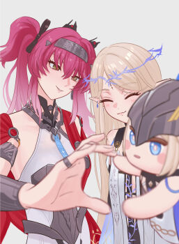 2girls 8k_u armor black_bow blonde_hair bow breastplate cartethyia_(wuthering_waves) closed_eyes collar commentary_request crown_of_thorns hair_bow hairband hand_puppet heart heart_hands heart_hands_duo highres long_hair lupa_(wuthering_waves) metal_collar metal_hairband multiple_girls parted_bangs parted_lips pink_hair puppet red_pupils smile tacet_mark_(wuthering_waves) wuthering_waves yellow_eyes