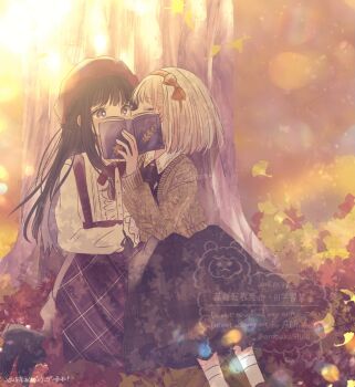 2girls arupaka5tuki autumn_leaves black_hair black_skirt blonde_hair book brown_cardigan cardigan closed_eyes commentary ginkgo_leaf hairband hat highres holding holding_book inoue_takina kiss kissing_cheek leaf long_hair lycoris_recoil medium_hair multiple_girls nishikigi_chisato outdoors purple_eyes purple_skirt red_hairband red_hat shirt skirt tree watermark white_shirt yuri
