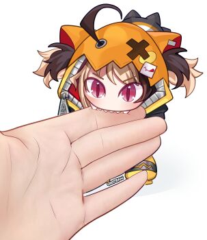 1girl absurdres ahoge biting biting_another's_hand blonde_hair brown_hair chibi commentary english_commentary ghosttbyun gigi_murin hair_through_hood highres hololive hololive_english hood multicolored_hair orange_hood pink_eyes sharp_teeth short_hair simple_background slit_pupils solo teeth twintails two-tone_hair virtual_youtuber white_background