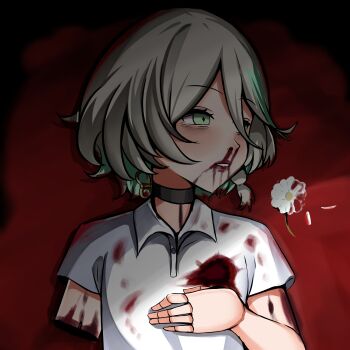 1girl absurdres amputee black_choker blood blood_on_clothes blood_on_face cecilia_immergreen chainsaw_man choker colored_inner_hair cosplay death doll_joints flower green_eyes green_hair grey_hair hair_between_eyes highres hololive hololive_english joints lying medium_hair multicolored_hair nosebleed on_back panpanmc4 polo_shirt reze_(chainsaw_man) reze_(chainsaw_man)_(cosplay) shirt solo virtual_youtuber white_flower white_shirt winding_key