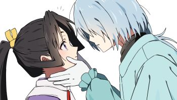 2boys ahoge black_hair blue_hair blue_kimono blush closed_mouth commentary_request frilled_sleeves frills from_side fubuki_(nige_jouzu_no_wakagimi) gloves hair_over_one_eye hands_on_another's_face highres houjou_tokiyuki_(nige_jouzu_no_wakagimi) japanese_clothes kariginu kimono korean_commentary long_hair long_sleeves looking_at_another low_ponytail male_focus motoyui multiple_boys nige_jouzu_no_wakagimi nigewaka_whobu notice_lines parted_bangs parted_lips ponytail profile puffy_long_sleeves puffy_sleeves purple_eyes sidelocks_tied_back simple_background white_background white_gloves wolf_cut