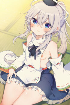 1girl bare_shoulders black_hat blue_eyes blue_skirt blush breasts closed_mouth commentary_request frilled_skirt frills from_above grey_hair hat highres japanese_clothes kariginu long_hair looking_at_viewer medium_breasts mononobe_no_futo nipples ponytail ribbon-trimmed_sleeves ribbon_trim sideboob sitting skirt solo tama_(soon32281) tatami tate_eboshi touhou translation_request variant_set very_long_hair