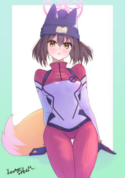 1girl absurdres amate_yuzuriha amate_yuzuriha_(cosplay) animal_ears arm_support beanie black_gloves blue_archive bodysuit breasts brown_hair commentary_request cosplay ears_under_headwear fox_ears fox_girl fox_tail gloves gundam gundam_gquuuuuux halo hat highres izuna_(blue_archive) izunasuki_art looking_at_viewer mecha_pilot_suit multicolored_bodysuit normal_suit_(gundam) pink_halo red_bodysuit revision short_hair signature simple_background small_breasts solo tail thigh_gap turtleneck turtleneck_bodysuit white_background yellow_eyes yellow_tail
