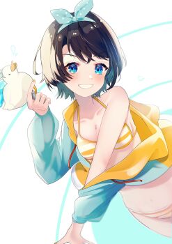 1girl absurdres artist_name bikini bird black_hair blue_eyes blue_hair bow_hairband breasts commentary_request cowboy_shot duck emutakanoe green_hairband green_jacket hairband halterneck hand_up highres holding holding_water_gun hololive jacket large_breasts looking_at_viewer midriff multicolored_jacket navel off_shoulder official_alternate_costume oozora_subaru oozora_subaru_(hololive_summer_2019) outstretched_arm parted_lips polka_dot_hairband short_hair signature smile solo striped_bikini striped_clothes swept_bangs swimsuit two-tone_jacket virtual_youtuber water_drop water_gun white_background yellow_bikini yellow_jacket