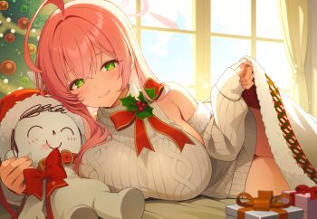 1girl ahoge alternate_costume bare_shoulders blanket blue_archive blush bow box breasts character_doll chepill christmas christmas_tree closed_mouth collar commentary detached_sleeves doll doodle_sensei_(blue_archive) english_commentary fur-trimmed_sleeves fur_trim gift gift_box green_eyes halo hanako_(blue_archive) hat highres holly impossible_clothes impossible_sweater indoors large_breasts lifting_covers lipstick_mark long_hair long_sleeves looking_at_viewer lying on_side pink_hair pink_halo red_bow red_collar red_ribbon ribbed_sweater ribbon santa_hat sensei_(blue_archive) sideboob sleeveless sleeveless_sweater sleeves_past_wrists smile solo stuffed_toy sweater turtleneck turtleneck_sweater white_sweater window