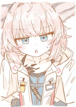 1girl absurdres ahoge animal_ears arknights blue_eyes blue_shirt blush collarbone commentary flat_chest fox_ears highres jacket looking_at_viewer material_growth open_clothes oripathy_lesion_(arknights) pink_hair shirt simple_background solo sussurro_(arknights) untranslatable_commentary upper_body white_background white_jacket yatagae_(yatuno_llc)