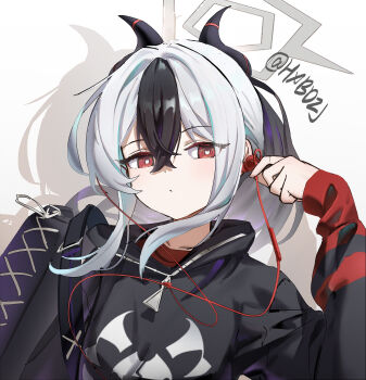 1girl absurdres black_hair black_hoodie blue_archive closed_mouth commentary crossed_bangs demon_girl demon_horns earphones grey_halo hair_between_eyes halo highres holding holding_earphones hood hoodie horns hxbdzj kayoko_(blue_archive) long_hair looking_at_viewer multicolored_hair ponytail red_eyes sidelocks solo two-tone_hair white_hair