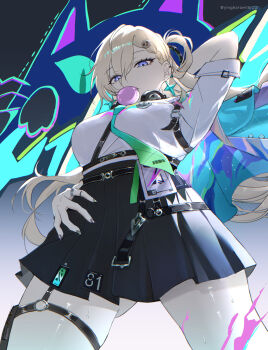 1girl absurdres arm_up black_skirt blonde_hair blowing_bubble_gum blue_eyes breasts chewing_gum commentary earrings fingernails from_below hair_ornament hand_on_own_hip highres id_card jewelry long_hair looking_at_viewer looking_down lynae_(wuthering_waves) medium_breasts multicolored_nails shirt skirt skull_hair_ornament solo star_(symbol) star_earrings thigh_strap thighs white_shirt wuthering_waves ying_haram