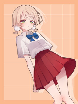 1girl blonde_hair blue_bow blue_bowtie blunt_bangs bow bowtie breasts collared_shirt curled_fingers eyeliner green_eyes green_pupils grid_background hair_ornament highres hncstk indie_virtual_youtuber knees_together_feet_apart looking_at_viewer makeup parted_lips pleated_skirt pom_pom_(clothes) pom_pom_hair_ornament raised_eyebrows red_eyeliner red_skirt shigure_ui_(vtuber) shirt shirt_tucked_in short_hair short_sleeves side_part sidelocks skirt solo standing thighs virtual_youtuber white_shirt yellow_background